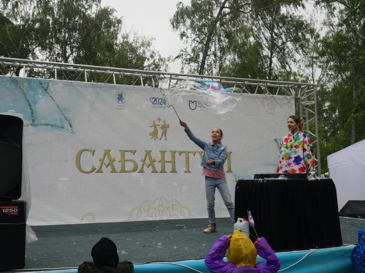 Казанда узган Сабантуй бәйрәменнән ФОТОРЕПОРТАЖ