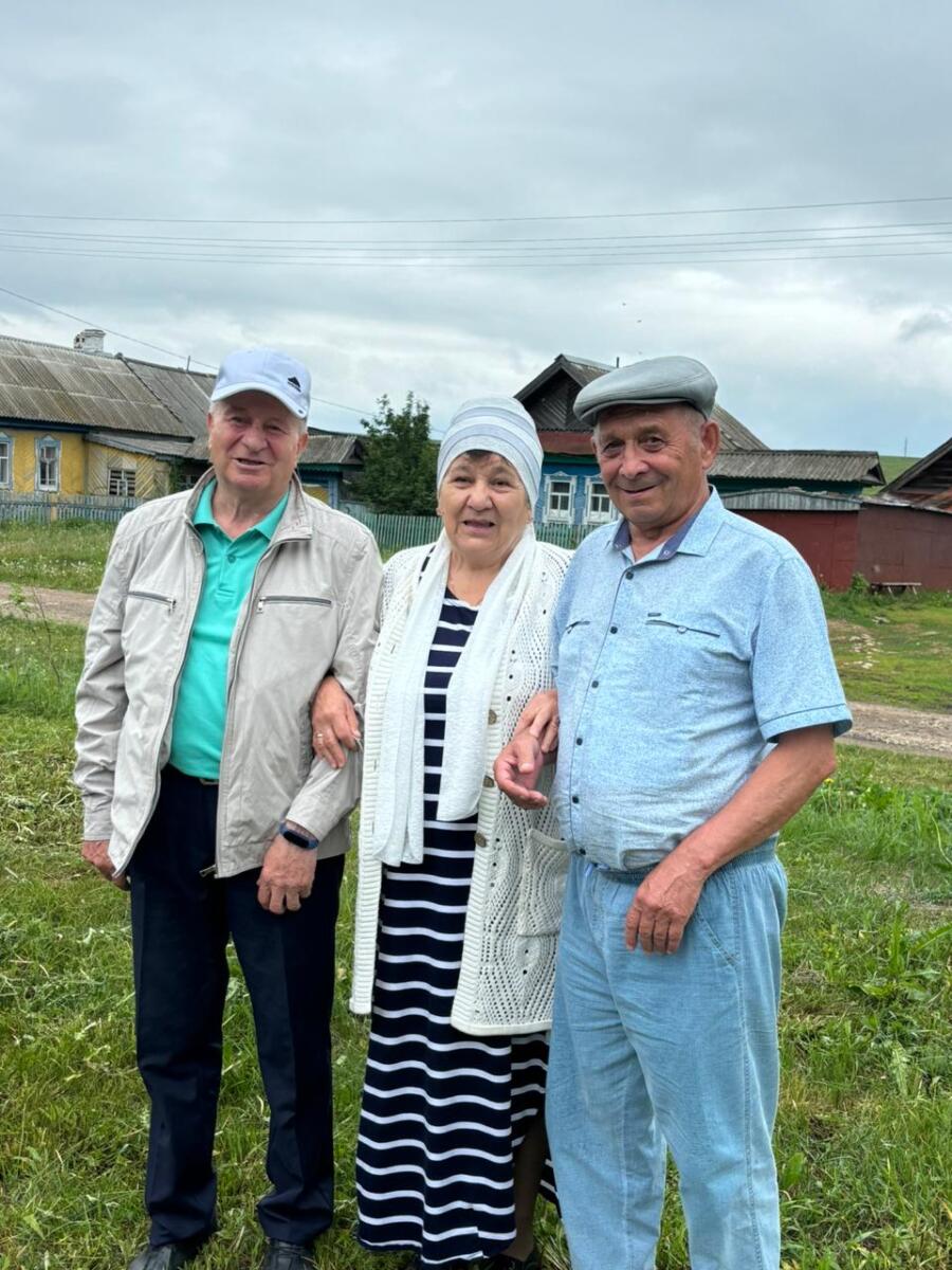 Өркеш авылында зур бәйрәм: нигезләре дә калмаган якташларын чакырып кунак иткәннәр