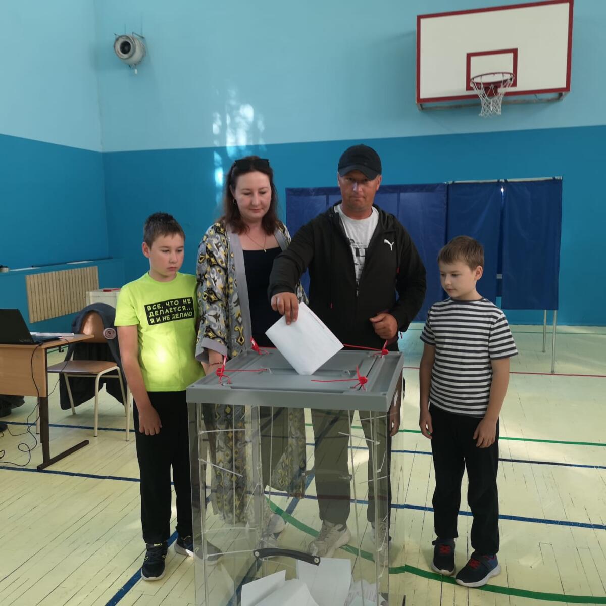 Сайлау участокларыннан ФОТОРЕПОРТАЖ