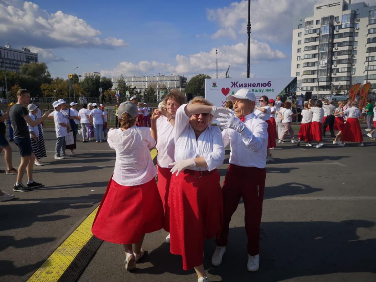 Казанда сайлау уңаеннан бәйрәм чаралары (ФОТОРЕПОРТАЖ)