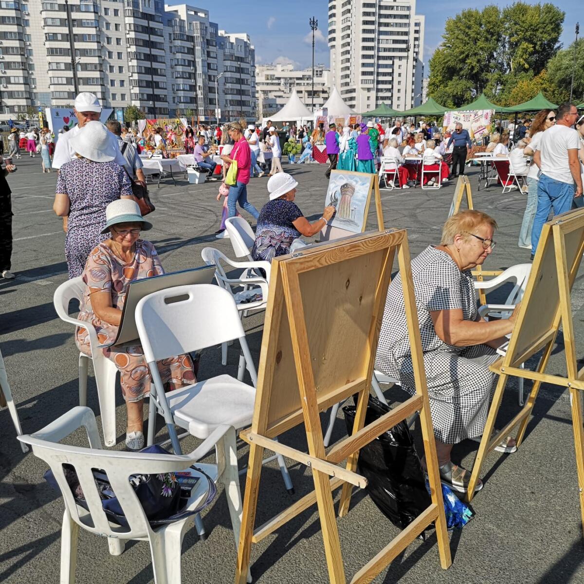 Казанда сайлау уңаеннан бәйрәм чаралары (ФОТОРЕПОРТАЖ)