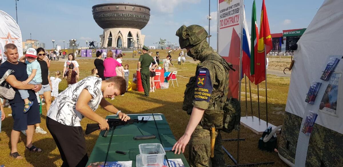 Казанда сайлау уңаеннан бәйрәм чаралары (ФОТОРЕПОРТАЖ)