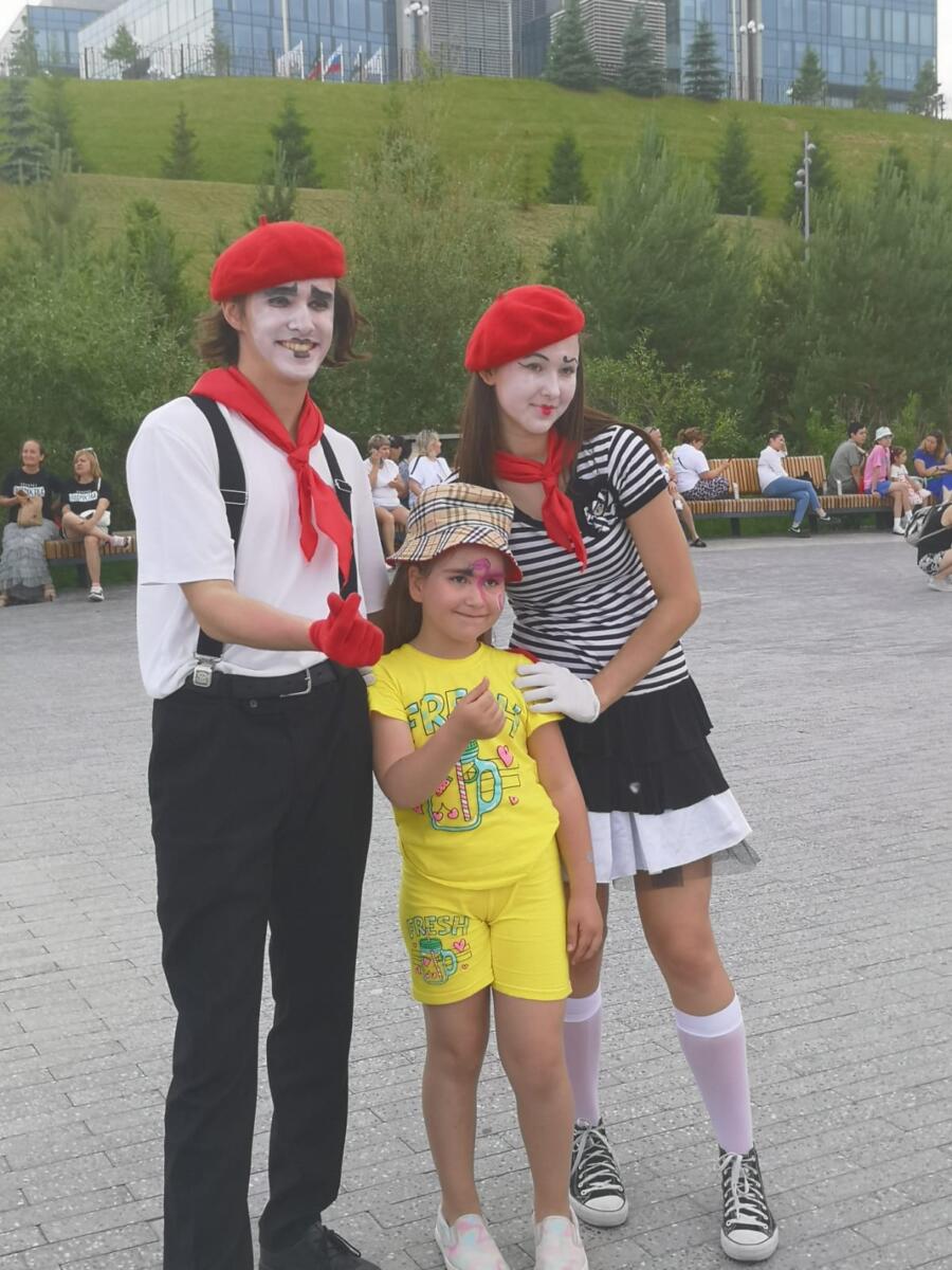 «Елмай» паркында Балаларны яклау көне уңаеннан оештырылган бәйрәм чараларыннан ФОТОРЕПОРТАЖ