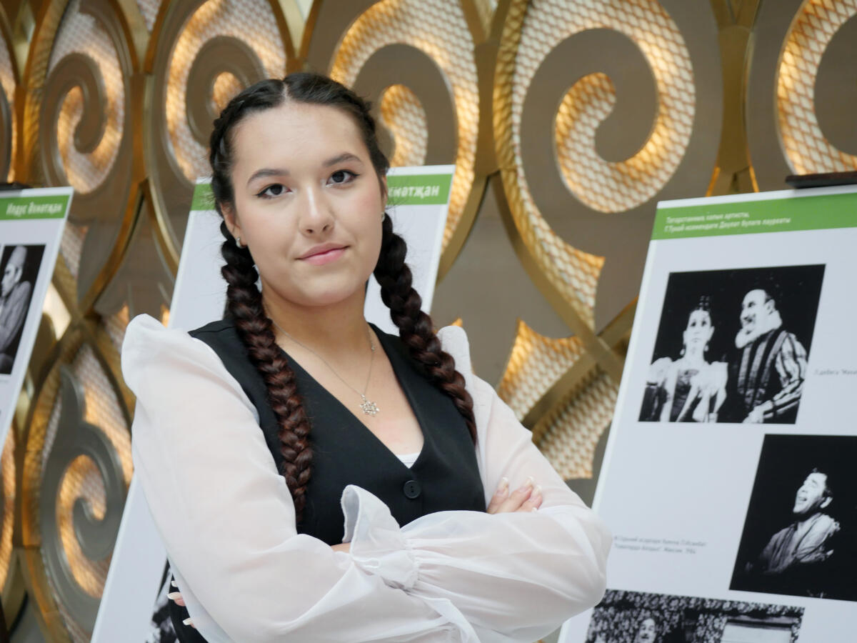 Татар теле һәм әдәбиятыннан БРИ тапшыручыларны бүләкләү тантанасыннан ФОТОРЕПОРТАЖ