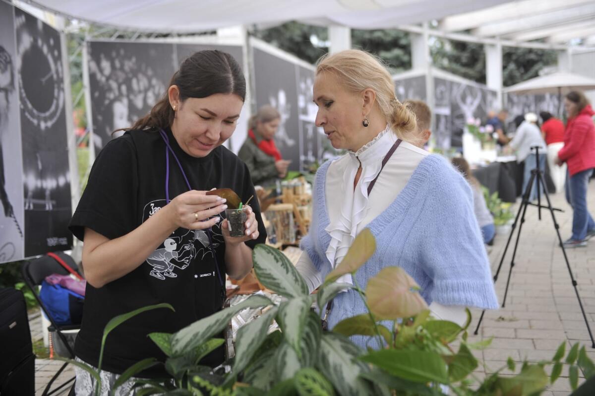 Черек күлендә узган чәчәкләр фестиваленнән ФОТОРЕПОРТАЖ