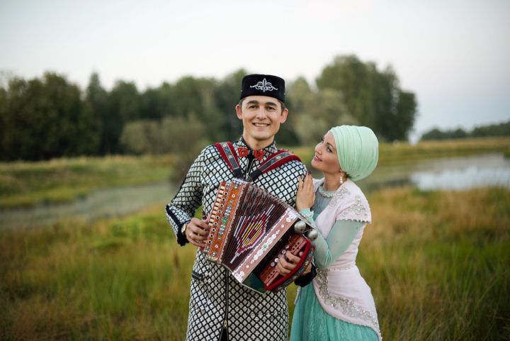 Разил Камаловка «Татарстан Республикасының Атказанган артисты» исеме бирелде