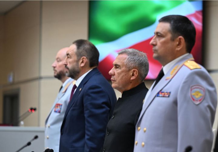 «Җаваплылык һәм бурычларына тугрылык белән аерылып тордылар»