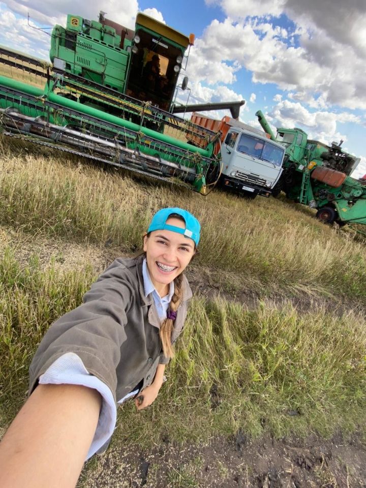 Комбайн, трактор йөртүче хатын-кызлар: «Эшнең ирнеке, хатынныкы юк аның!»