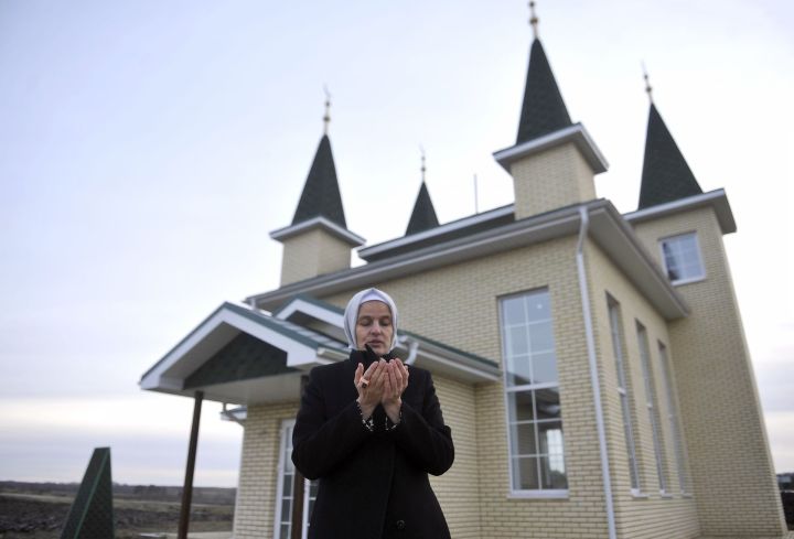 Хыялый Җәнәй: 14 йортлы авылга барып кайттык