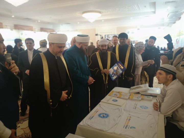 Мәрҗани мәчетендә Оман Солтанатлыгының мирасына багышланган халыкара күргәзмә ачылды