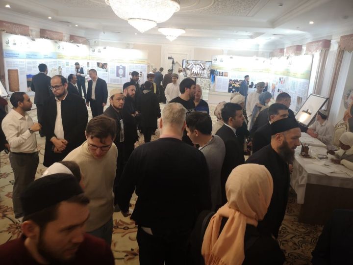 Мәрҗани мәчетендә Оман Солтанатлыгының мирасына багышланган халыкара күргәзмә ачылды