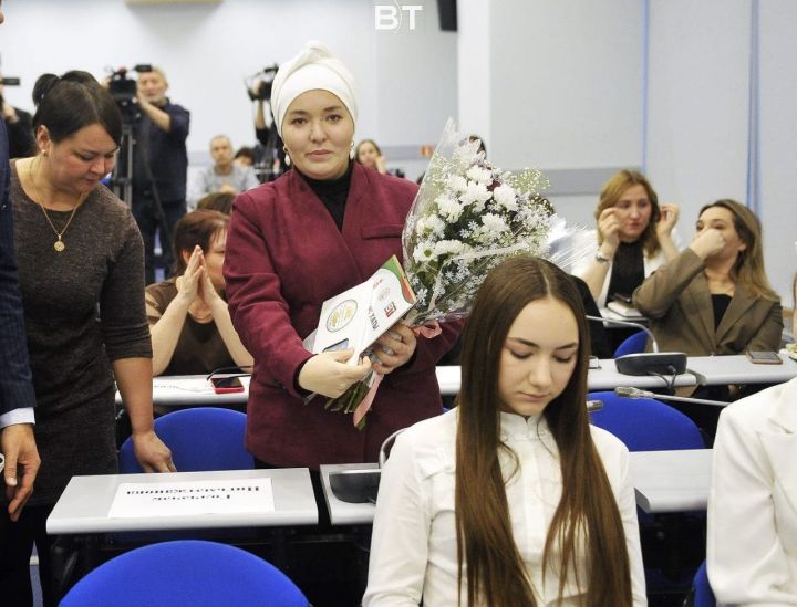 Бабайлар эзеннән: «Ватан хакына» иҗади бәйгесенең җиңүчеләрен бүләкләдек