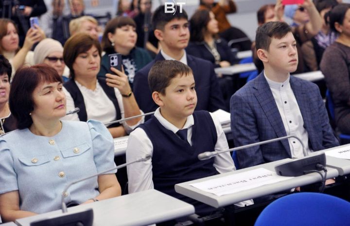 Бабайлар эзеннән: «Ватан хакына» иҗади бәйгесенең җиңүчеләрен бүләкләдек