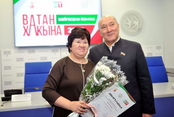 Бабайлар эзеннән: «Ватан хакына» иҗади бәйгесенең җиңүчеләрен бүләкләдек