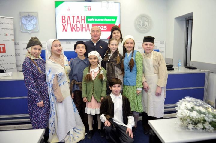 Бабайлар эзеннән: «Ватан хакына» иҗади бәйгесенең җиңүчеләрен бүләкләдек