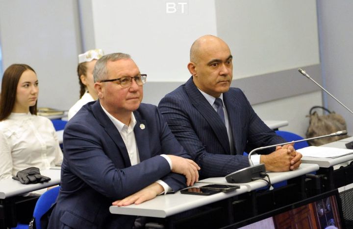 Бабайлар эзеннән: «Ватан хакына» иҗади бәйгесенең җиңүчеләрен бүләкләдек