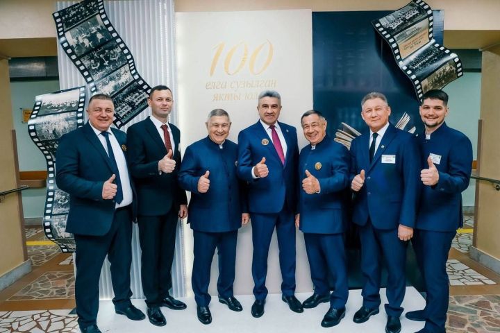 «Тап төшермәм исемеңә»: Саба гимназиясенең 100 еллыгын билгеләп үттеләр