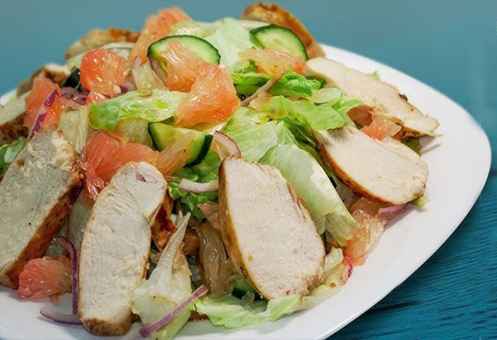 Помело белән тавык итеннән салат ясау ЫСУЛЫ