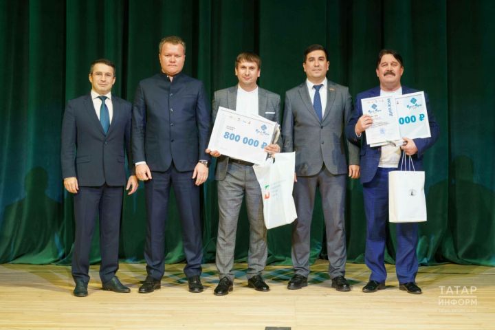 «Идел-йорт – 2025» Төбәкара театр коллективлары бәйгесе җиңүчеләре бүләкләнде