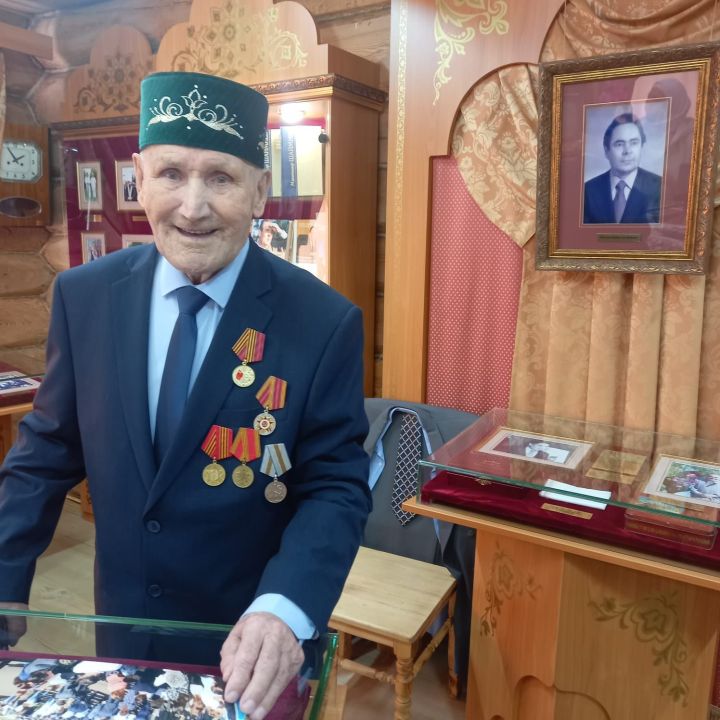 Сугыш ветераны кызы:  «Әти белән бергә картаябыз»