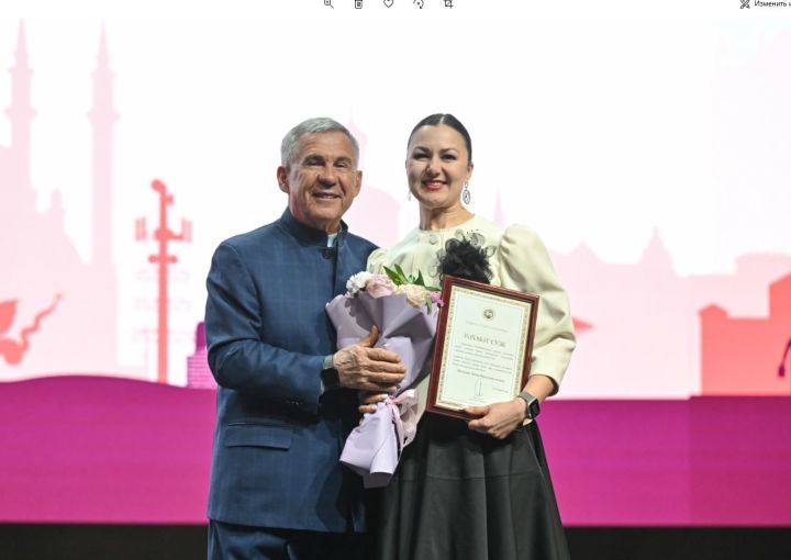 Рөстәм Миңнеханов: «Сезнең үрнәк яшьләрне һөнәри яктан үсешкә этәрә».