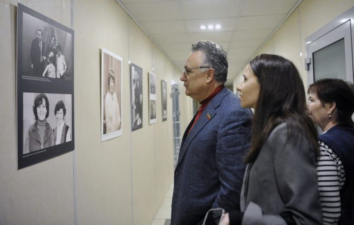 Ветеран-журналист Рөстәм Нәбиуллинның фотокүргәзмәсе ачылды