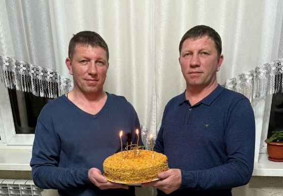 Янгын сүндерүче булып эшләүче игезәкләр: «Баш бетте, дип уйлаган чаклар да була»