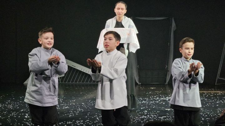 «Тукай. Ярлыкагыл» –  «Апуш» театры премьера тәкъдим итте