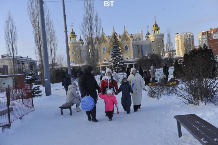 Казан халкы һәм кунаклары Яңа ел ялларын ничек уздыра? ФОТОРЕПОРТАЖ