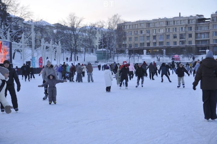Казан халкы һәм кунаклары Яңа ел ялларын ничек уздыра? ФОТОРЕПОРТАЖ
