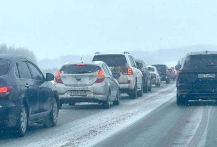 Һава торышы начарлану сәбәпле, юлларда чикләүләр кертелү ихтималы турында кисәттеләр