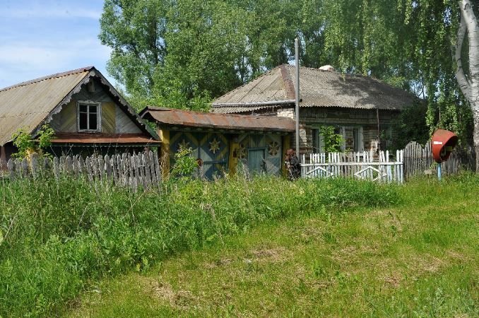 Утсыз тәрәзәләр: «ВТ» журналисты авылларда кадерсез калган йортларны барлады