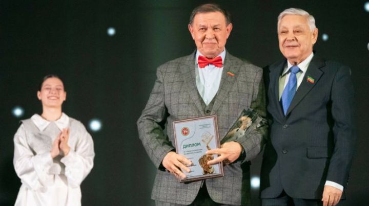 Фәрит Мөхәммәтшин: «Фәнни ачышлар – республикабыз уңышларының нигезе»