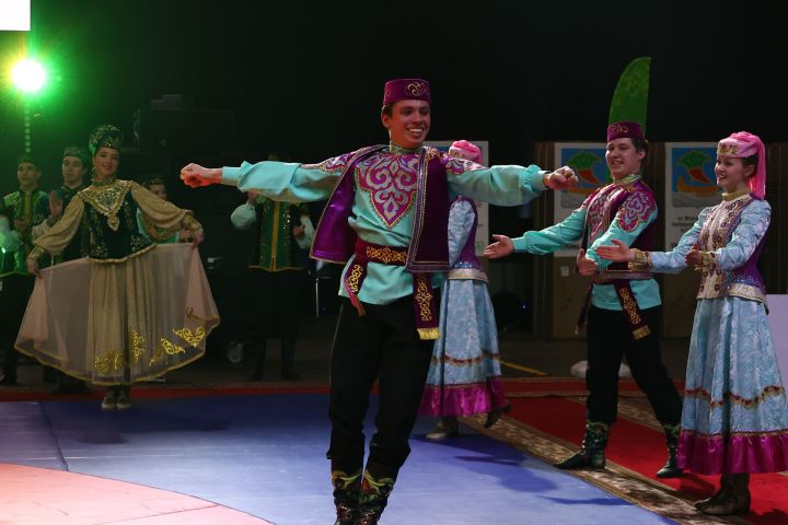 Муса Җәлил истәлегенә «ВТ» гамәлгә куйган көрәш турнирының беренче көне