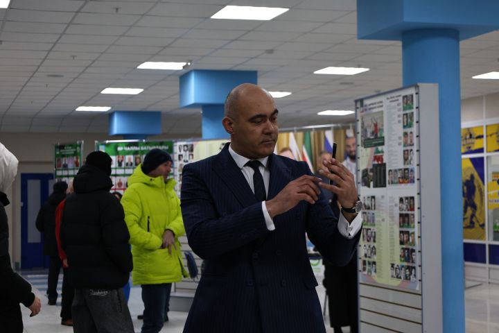 Муса Җәлил истәлегенә «ВТ» гамәлгә куйган көрәш турнирының беренче көне