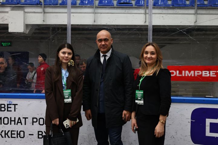 Муса Җәлил истәлегенә «ВТ» гамәлгә куйган көрәш турнирының беренче көне