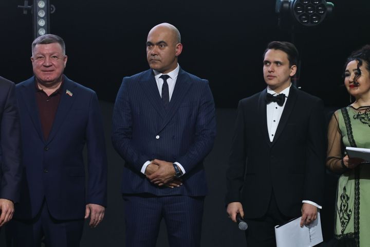 Муса Җәлил истәлегенә «ВТ» гамәлгә куйган көрәш турнирының беренче көне