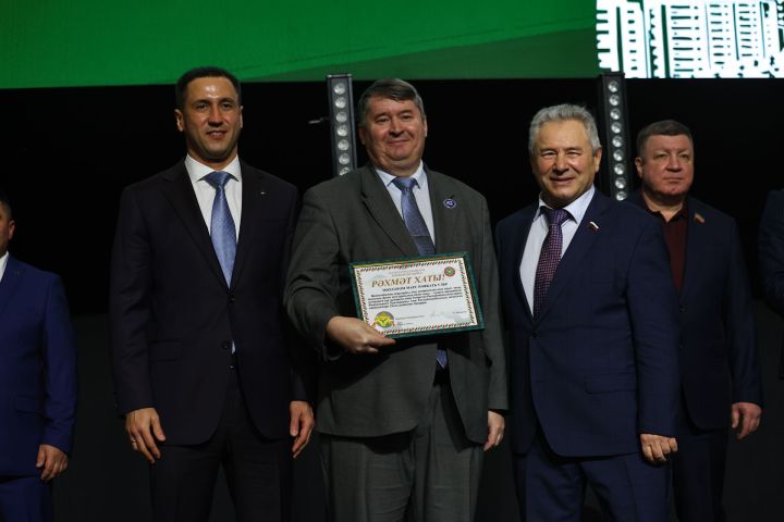 Муса Җәлил истәлегенә «ВТ» гамәлгә куйган көрәш турнирының беренче көне