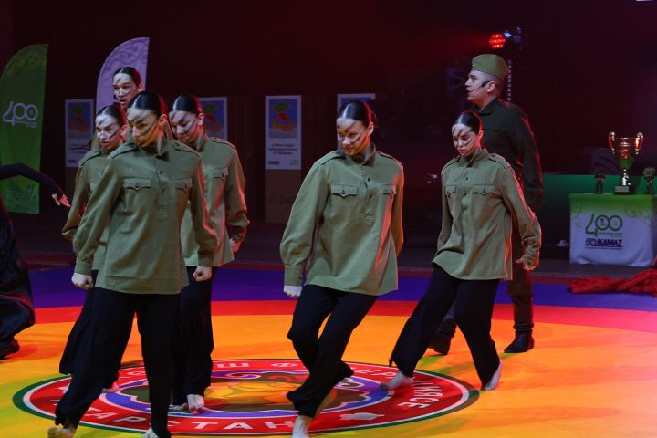 Муса Җәлил истәлегенә «ВТ» гамәлгә куйган көрәш турнирының беренче көне