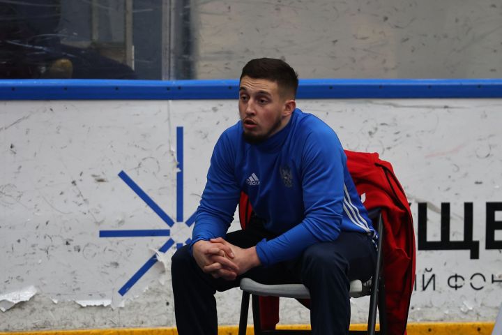 Муса Җәлил истәлегенә «ВТ» гамәлгә куйган көрәш турнирының беренче көне