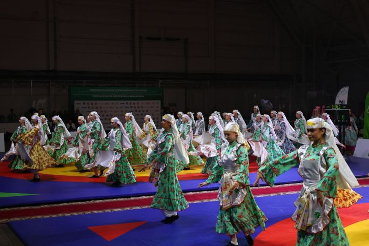 Муса Җәлил истәлегенә «ВТ» гамәлгә куйган көрәш турнирының беренче көне