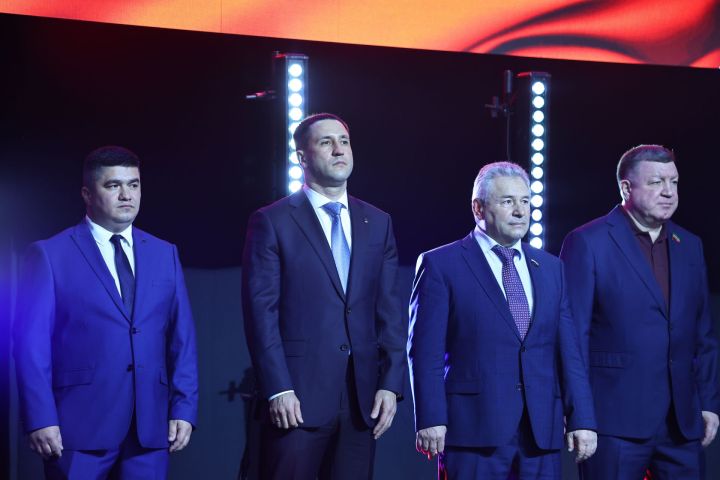 Муса Җәлил истәлегенә «ВТ» гамәлгә куйган көрәш турнирының беренче көне