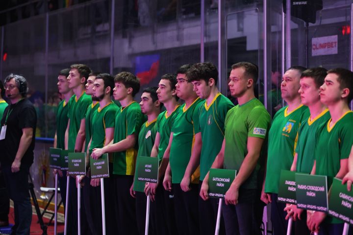 Муса Җәлил истәлегенә «ВТ» гамәлгә куйган көрәш турнирының беренче көне