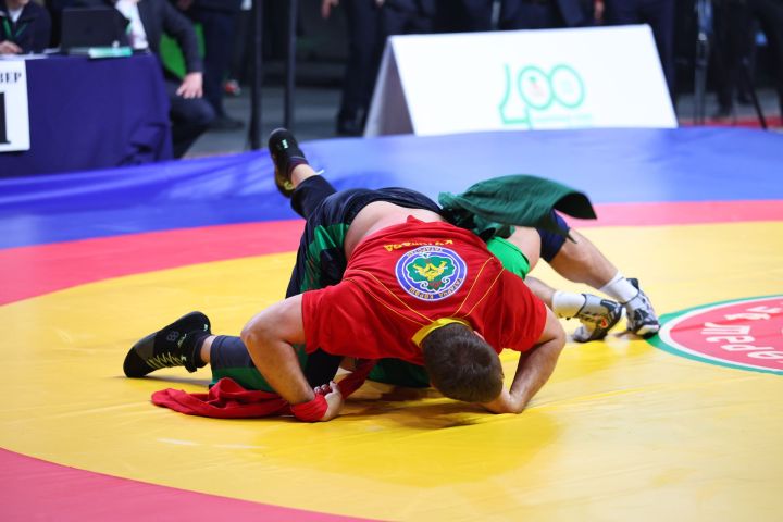 Муса Җәлил истәлегенә «ВТ» гамәлгә куйган көрәш турнирының икенче көне