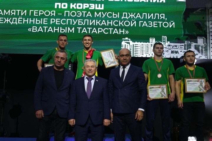 Муса Җәлил истәлегенә «ВТ» гамәлгә куйган көрәш турнирының икенче көне