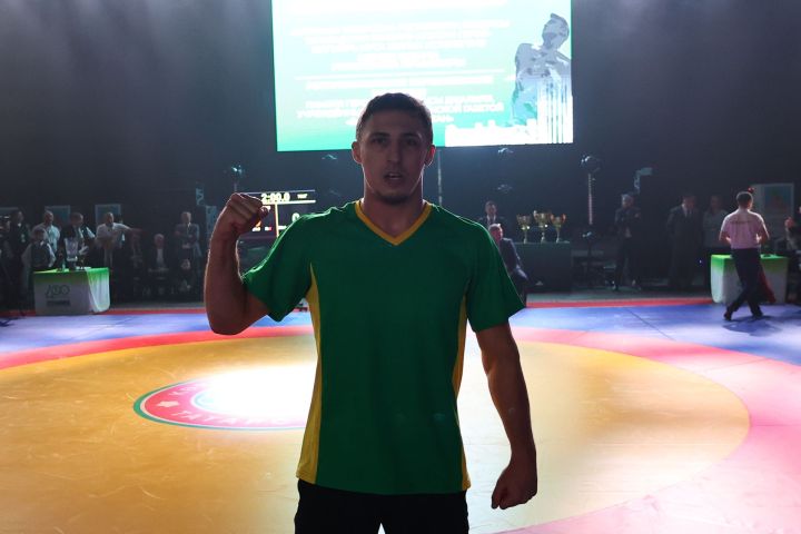 Муса Җәлил истәлегенә «ВТ» гамәлгә куйган көрәш турнирының икенче көне