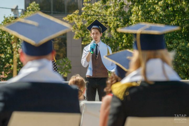 Кирәксез диплом: ни өчен яшьләр укыган белгечлек буенча эшләми?