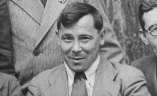 Муса Җәлил: «Дөньяда шулай итеп яшәргә кирәк, үлемнән соң да үлмәслек булсын»