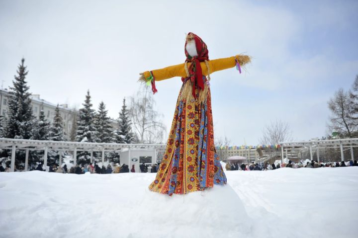 Казанда Май чабу бәйрәме уза (ФОТОРЕПОРТАЖ)