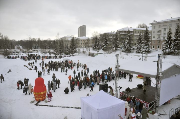 Казанда Май чабу бәйрәме уза (ФОТОРЕПОРТАЖ)